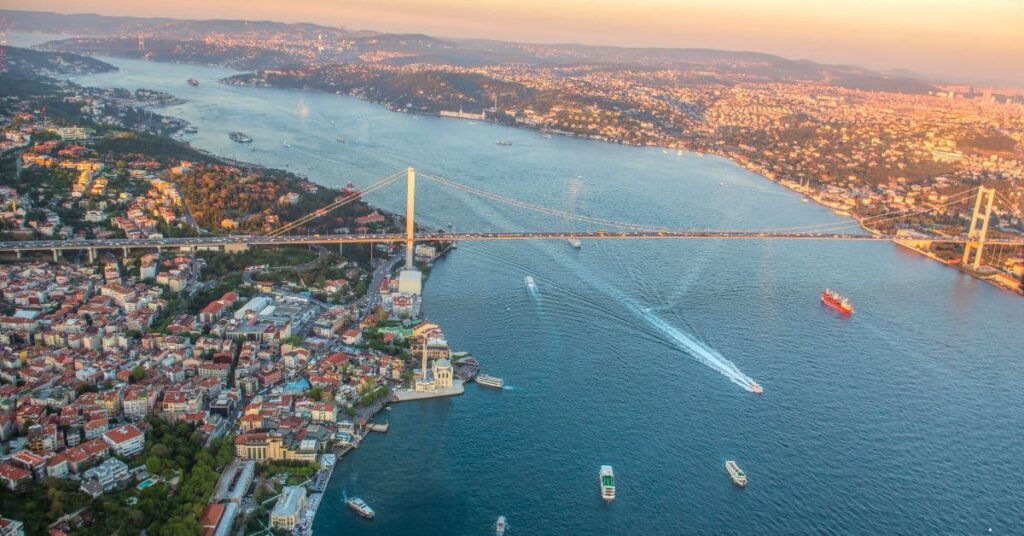 Bosphorus cruise